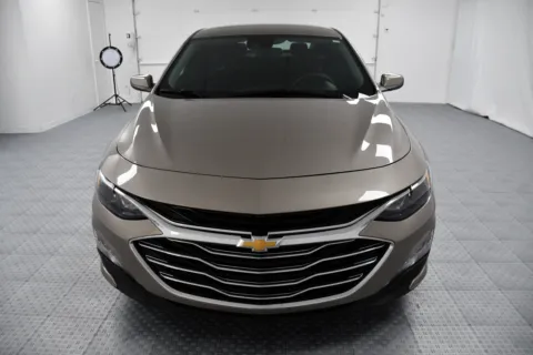 Photos of 2025 Chevrolet Malibu LT for sale in Chillicothe, MO at MAG CDJR