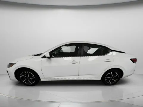 More photos of 2024 Nissan Sentra SV at MAG CDJR, MO