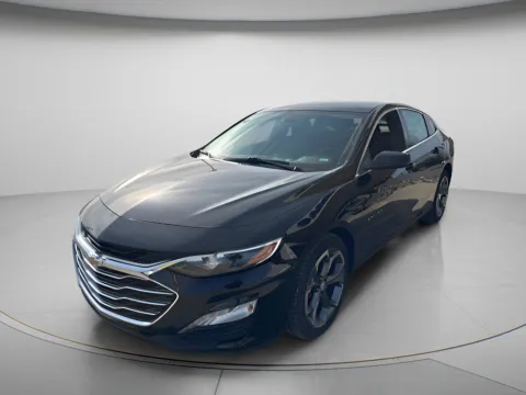 Photos of 2024 Chevrolet Malibu LT for sale in Chillicothe, MO at MAG CDJR