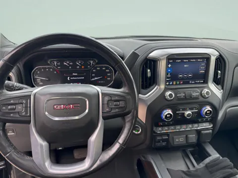 Another view of 2020 GMC Sierra 1500 SLT for sale in Chillicothe, MO at MAG CDJR