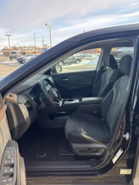 More photos of 2021 Nissan Rogue SV at MAG CDJR, MO