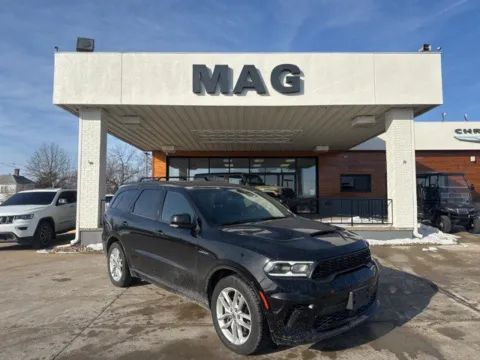 Black 2024 Dodge Durango R/T Plus for sale in Chillicothe, MO