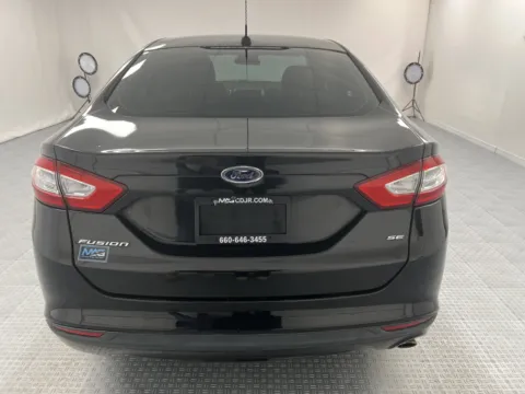 More photos of 2015 Ford Fusion SE at MAG CDJR, MO