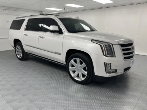 White 2019 Cadillac Escalade ESV Premium Luxury for sale in Chillicothe, MO