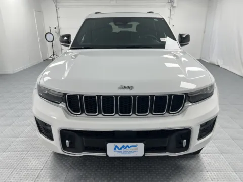 Photos of 2023 Jeep Grand Cherokee Overland for sale in Chillicothe, MO at MAG CDJR