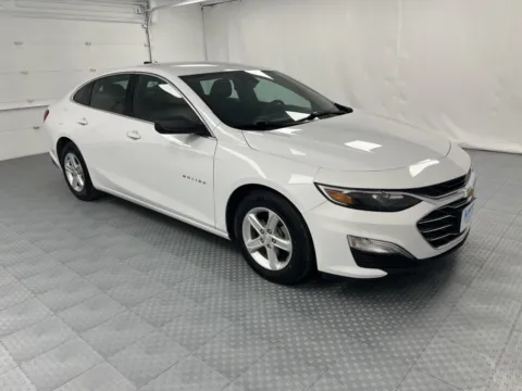 White 2023 Chevrolet Malibu LS for sale in Chillicothe, MO