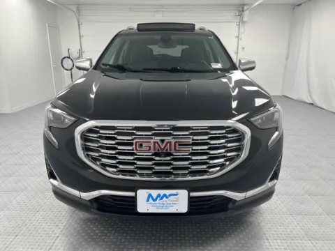 Photos of 2020 GMC Terrain Denali for sale in Chillicothe, MO at MAG CDJR