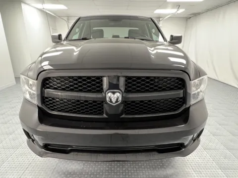 Photos of 2017 Ram 1500 Express for sale in Chillicothe, MO at MAG CDJR