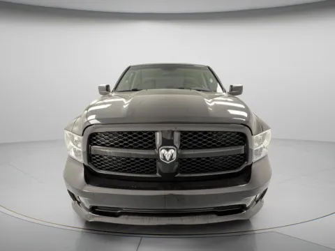 Photos of 2017 Ram 1500 Express for sale in Chillicothe, MO at MAG CDJR