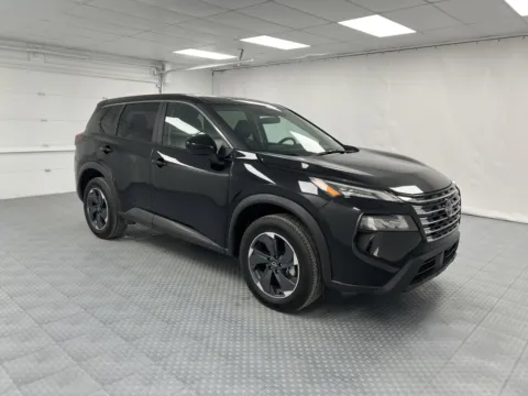 Black 2025 Nissan Rogue SV for sale in Chillicothe, MO