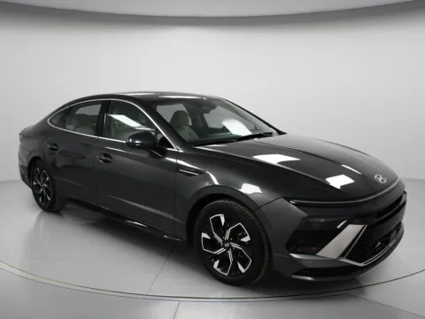 Photos of 2025 Hyundai Sonata SEL for sale in Chillicothe, MO at MAG CDJR