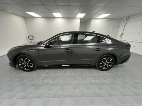 More photos of 2025 Hyundai Sonata SEL at MAG CDJR, MO