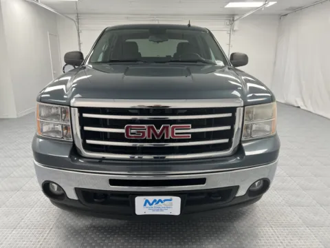 Photos of 2013 GMC Sierra 1500 SLE for sale in Chillicothe, MO at MAG CDJR
