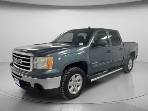 More photos of 2013 GMC Sierra 1500 SLE at MAG CDJR, MO