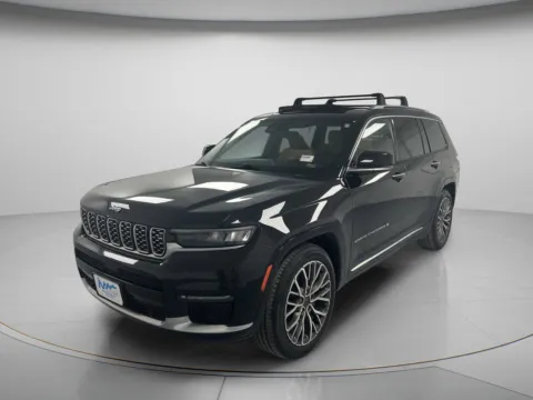 Another view of 2021 Jeep Grand Cherokee L Summit Reserve for sale in Chillicothe, MO at MAG CDJR