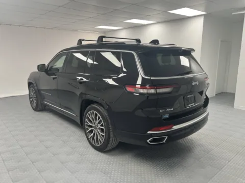 More photos of 2021 Jeep Grand Cherokee L Summit Reserve at MAG CDJR, MO