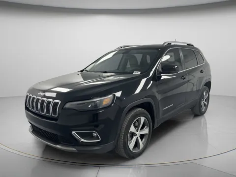 More photos of 2019 Jeep Cherokee Limited at MAG CDJR, MO