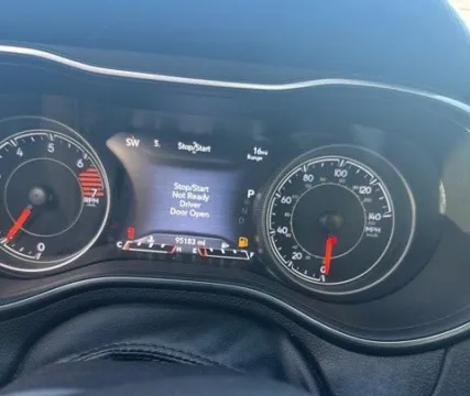 More photos of 2019 Jeep Cherokee Limited at MAG CDJR, MO