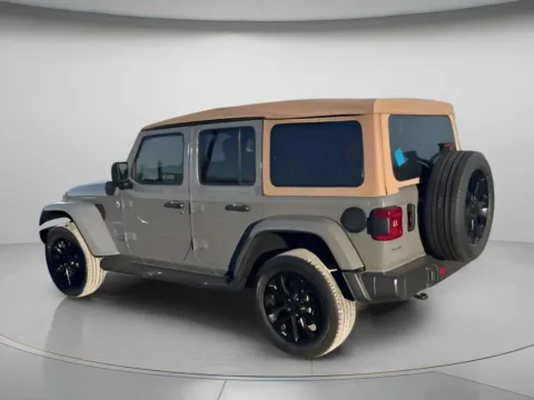 Gray 2021 Jeep Wrangler 4xe Unlimited Sahara for sale in Chillicothe, MO