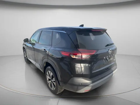 More photos of 2021 Nissan Rogue SV at MAG CDJR, MO
