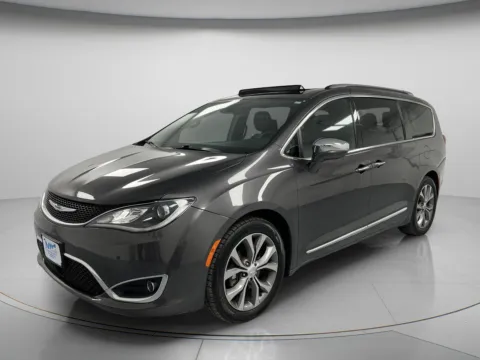 Another view of 2020 Chrysler Pacifica Limited 35th Anniversary for sale in Chillicothe, MO at MAG CDJR