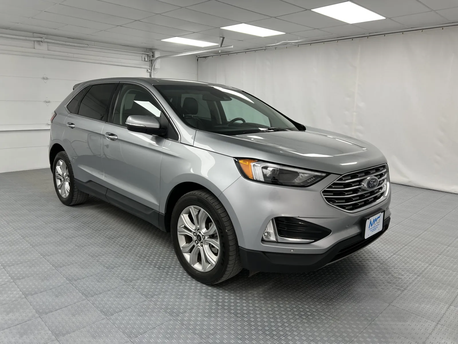Silver 2023 Ford Edge Titanium for sale in Chillicothe, MO