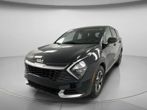 More photos of 2023 Kia Sportage LX at MAG CDJR, MO