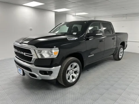 More photos of 2022 Ram 1500 Big Horn at MAG CDJR, MO