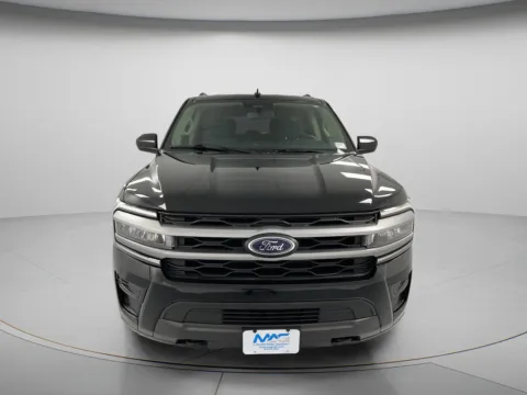 Photos of 2022 Ford Expedition XLT for sale in Chillicothe, MO at MAG CDJR