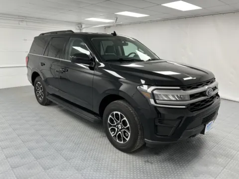 Black 2022 Ford Expedition XLT for sale in Chillicothe, MO