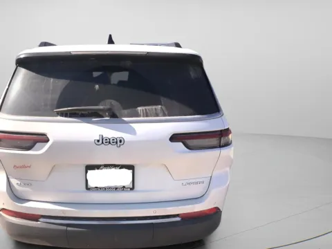 Another view of 2025 Jeep Grand Cherokee L Laredo X for sale in Chillicothe, MO at MAG CDJR