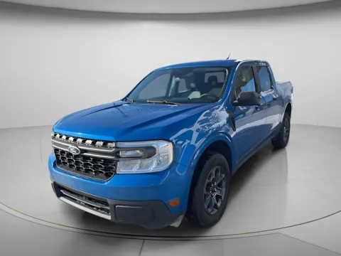 Photos of 2022 Ford Maverick XLT FWD SuperCrew for sale in Chillicothe, MO at MAG CDJR