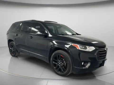 Black 2019 Chevrolet Traverse Premier for sale in Chillicothe, MO