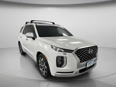 White 2021 Hyundai Palisade Calligraphy for sale in Chillicothe, MO