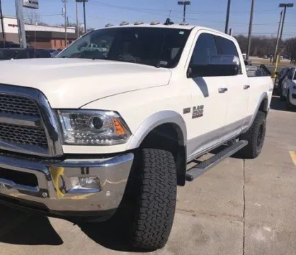 White 2018 Ram 2500 Laramie for sale in Chillicothe, MO