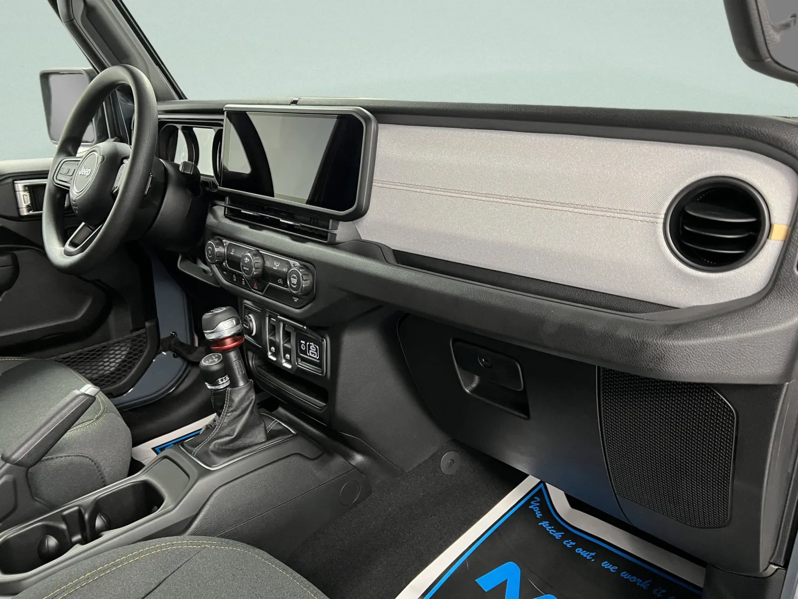 Jeep Wrangler photo 31