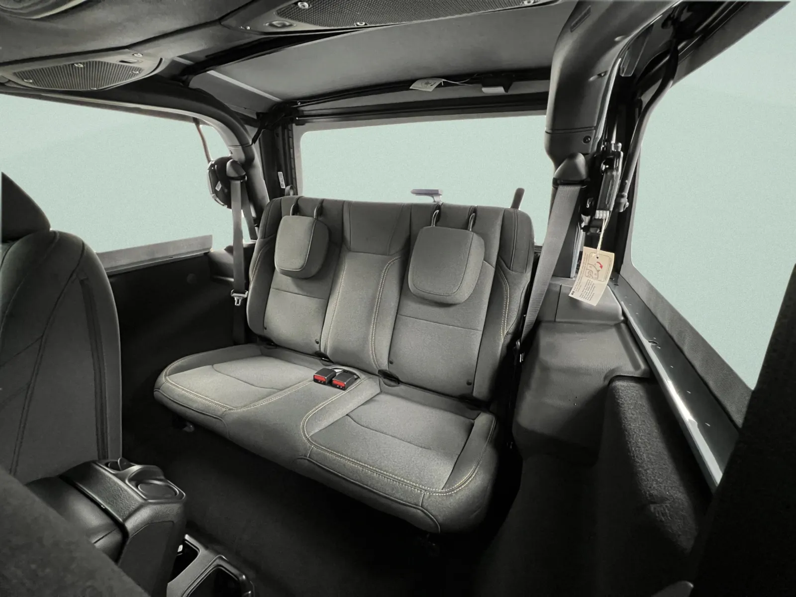 Jeep Wrangler photo 25