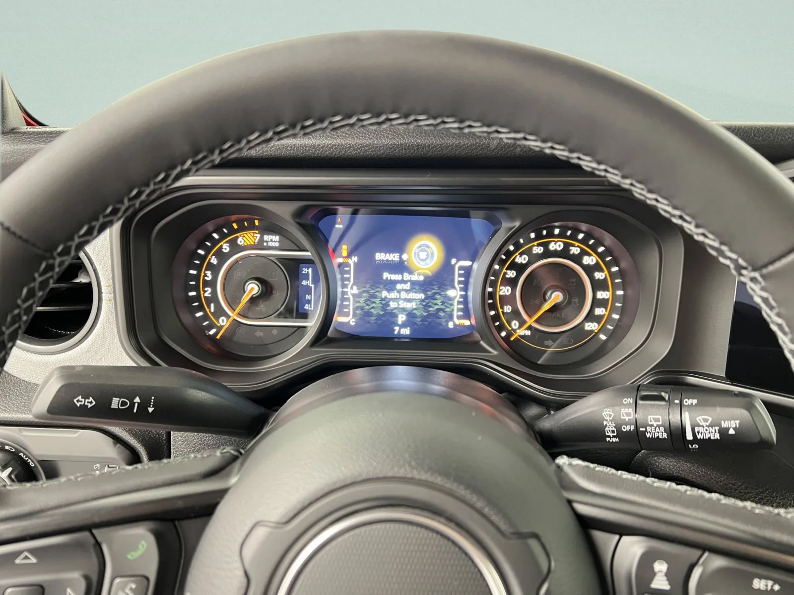 Jeep Wrangler photo 24