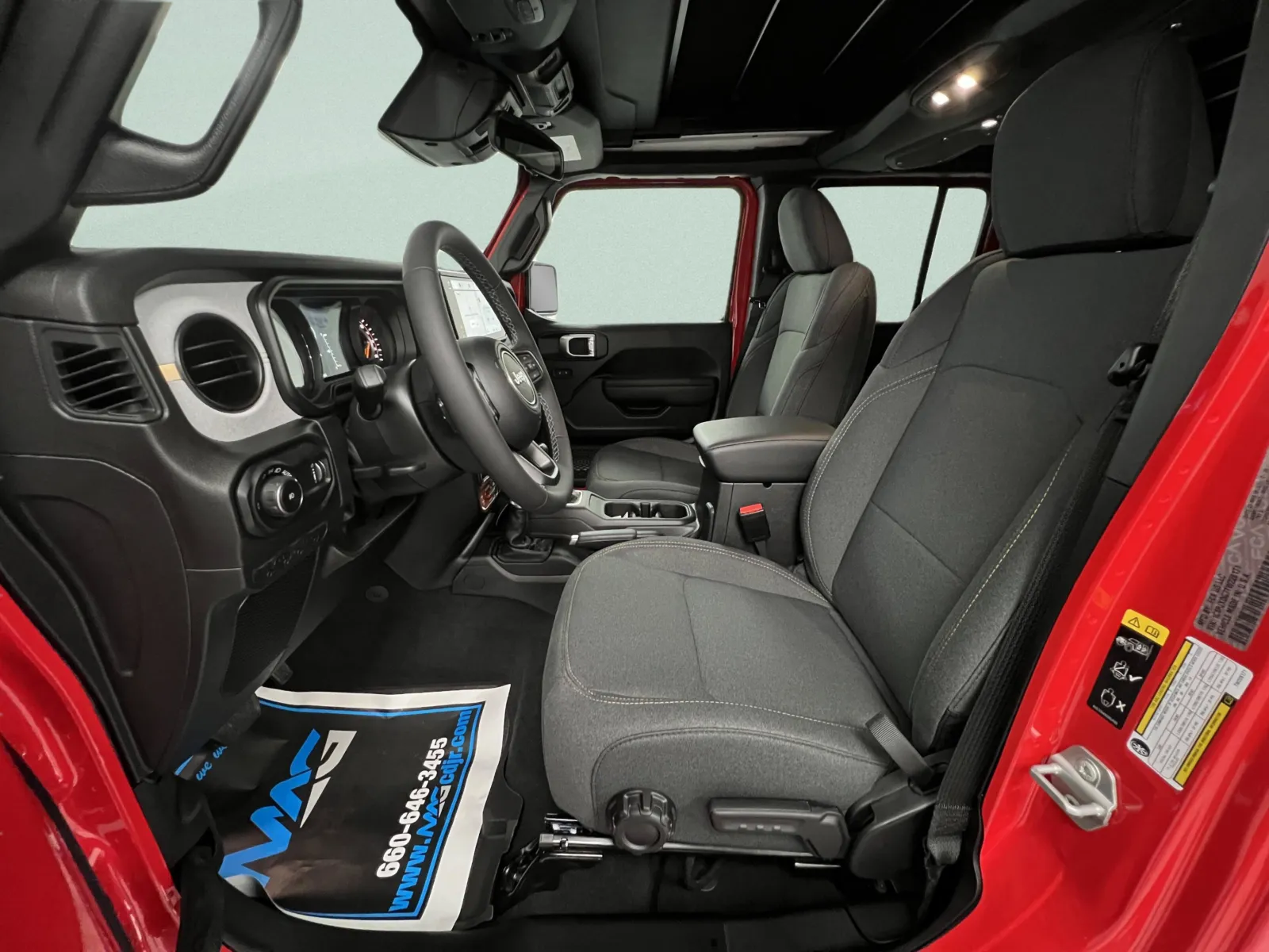 Jeep Wrangler photo 14
