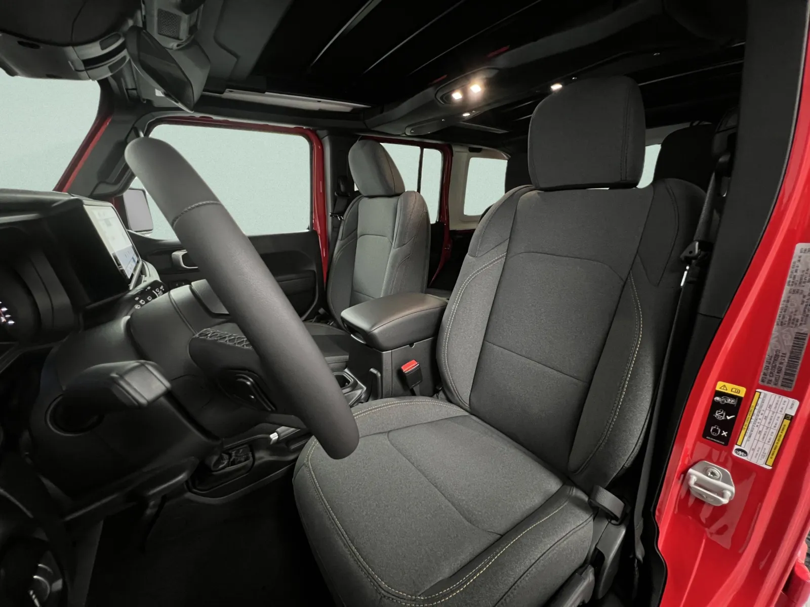 Jeep Wrangler photo 17