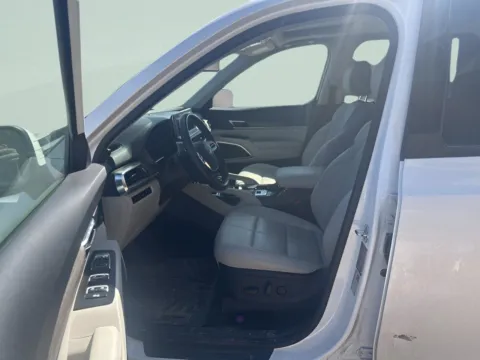 More photos of 2022 Kia Telluride EX at MAG CDJR, MO