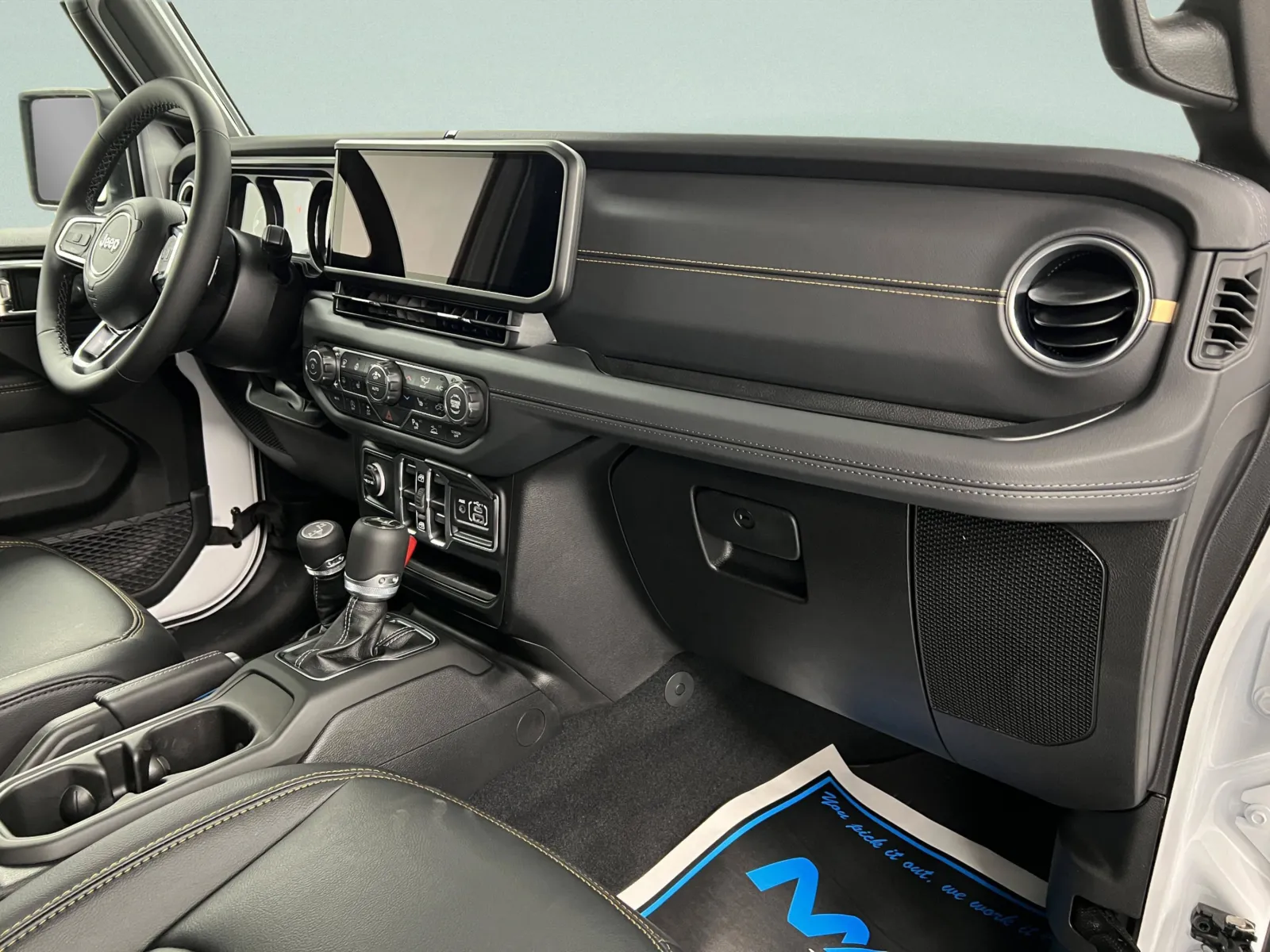 Jeep Wrangler photo 35
