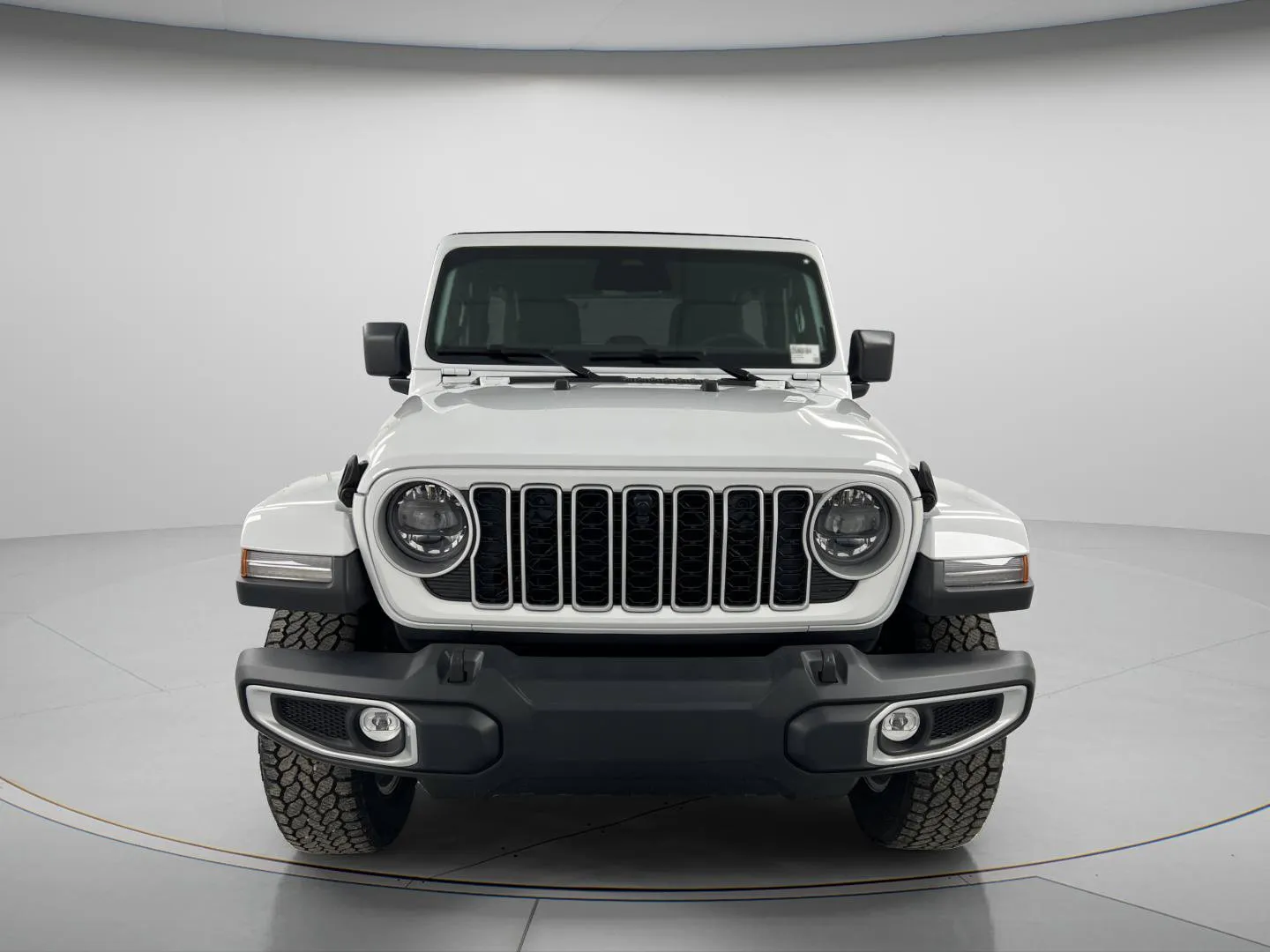 Jeep Wrangler photo 3