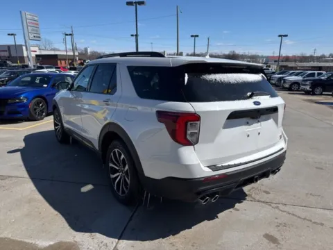 More photos of 2020 Ford Explorer ST at MAG CDJR, MO