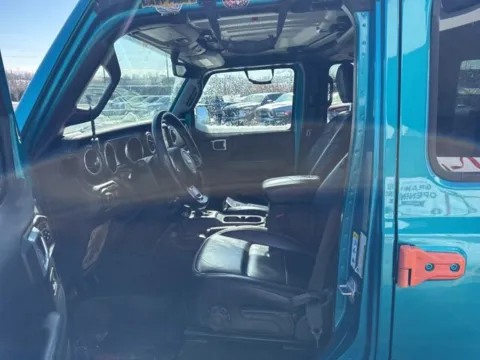 More photos of 2019 Jeep Wrangler Unlimited Sahara at MAG CDJR, MO