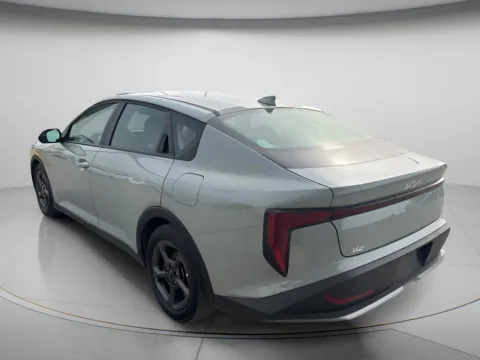 More photos of 2025 Kia K4 LXS at MAG CDJR, MO