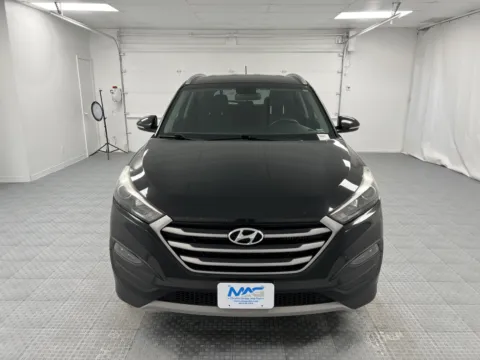 Black 2017 Hyundai Tucson Sport for sale in Chillicothe, MO