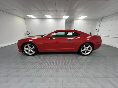 More photos of 2013 Chevrolet Camaro SS at MAG CDJR, MO