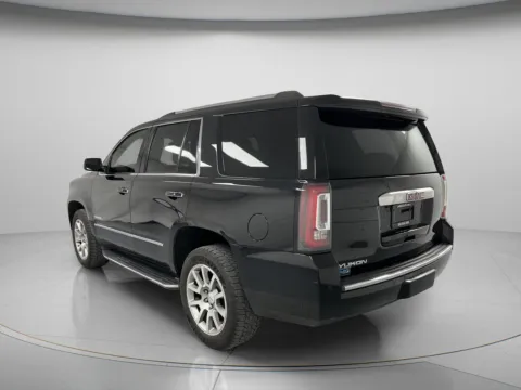 More photos of 2020 GMC Yukon Denali at MAG CDJR, MO