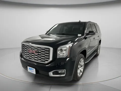 More photos of 2020 GMC Yukon Denali at MAG CDJR, MO